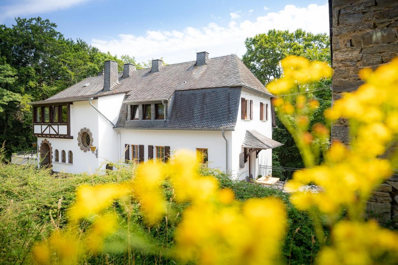 Landhaus Karbach Komplett Oder Einzelne Wohneinheiten Villa Inkl Sauna Bzw Waldhaeuschen Hirten Eksteriør bilde