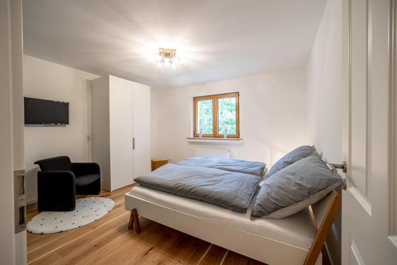 Landhaus Karbach Komplett Oder Einzelne Wohneinheiten Villa Inkl Sauna Bzw Waldhaeuschen Hirten Eksteriør bilde